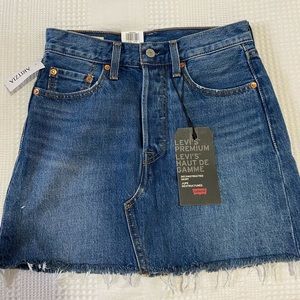 Levi’s Denim Skirt